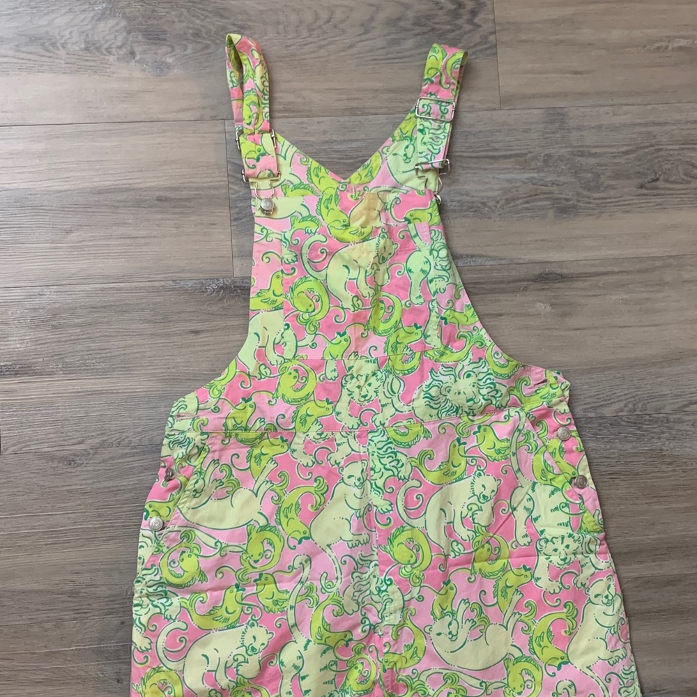 Lilly Pulitzer Vibrant Pink and Green Lion and Fish Overalls Size 6 - Picture 2 of 13